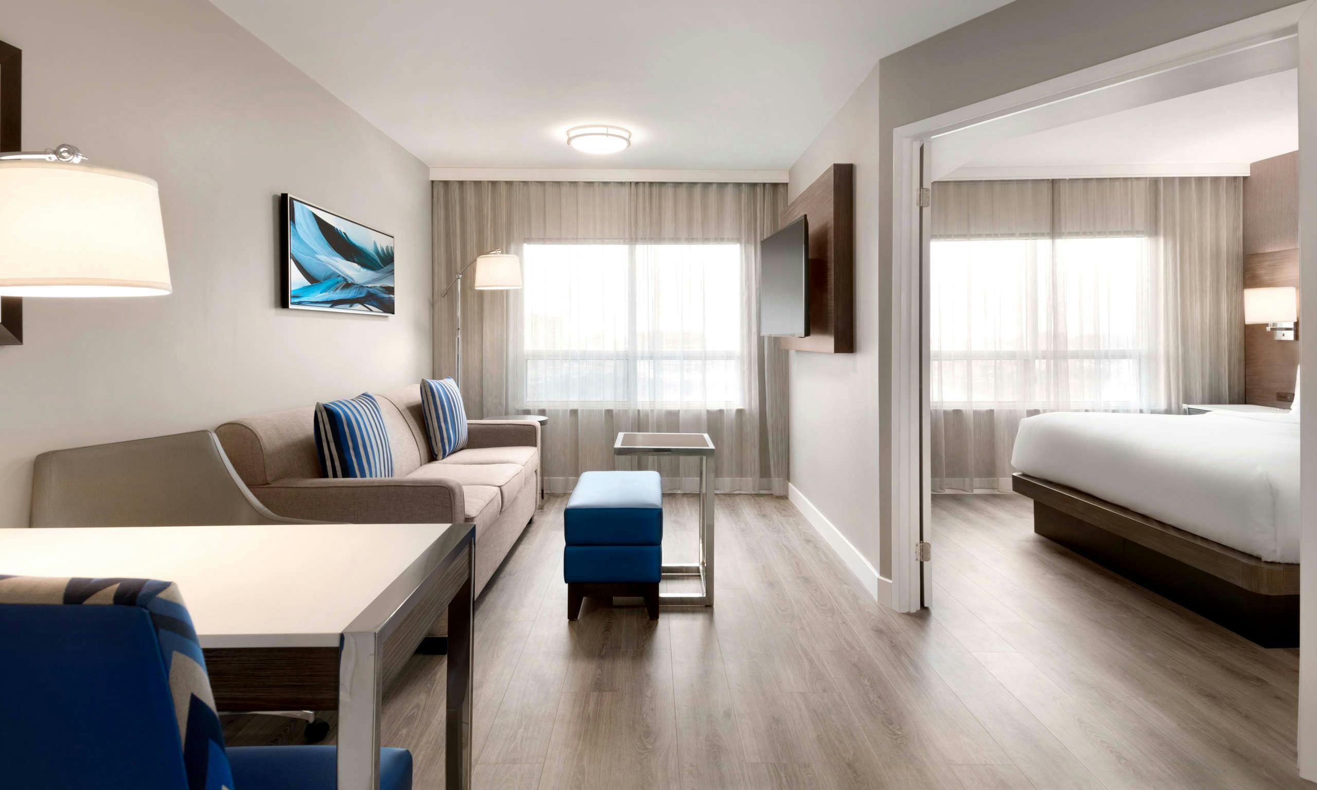 Embassy Suites by Hilton Toronto Airport