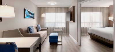 Embassy Suites by Hilton Toronto Airport
