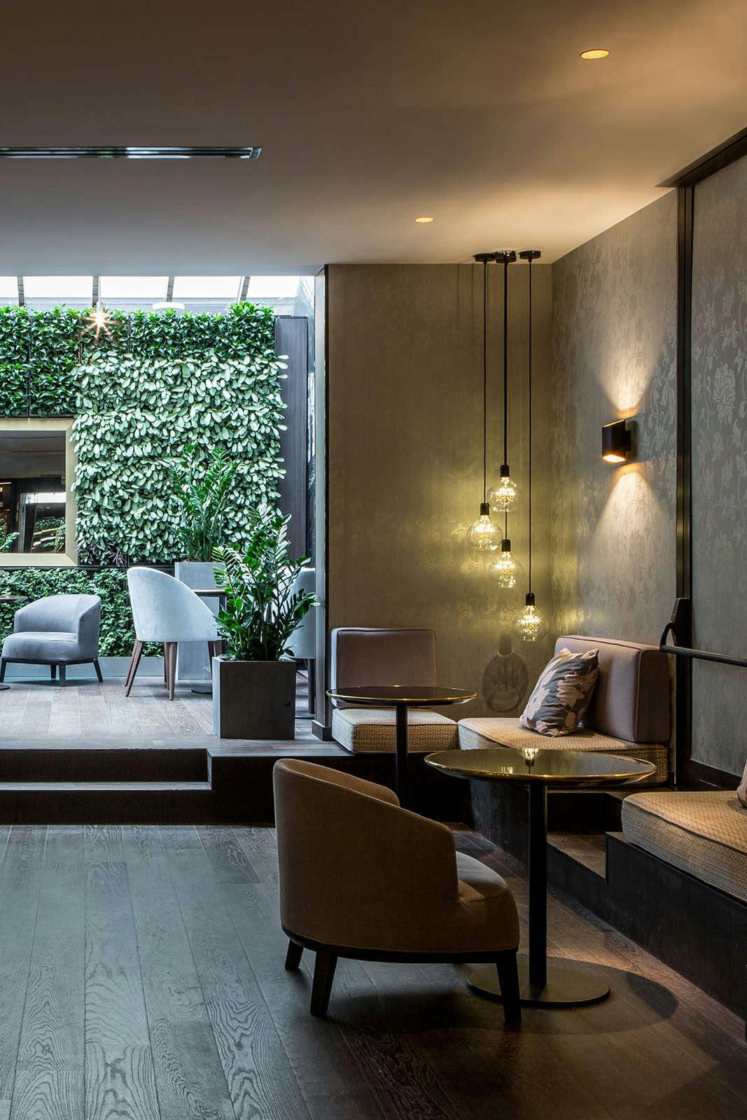 Hotel Le Parisis Paris Tour Eiffel photo 4