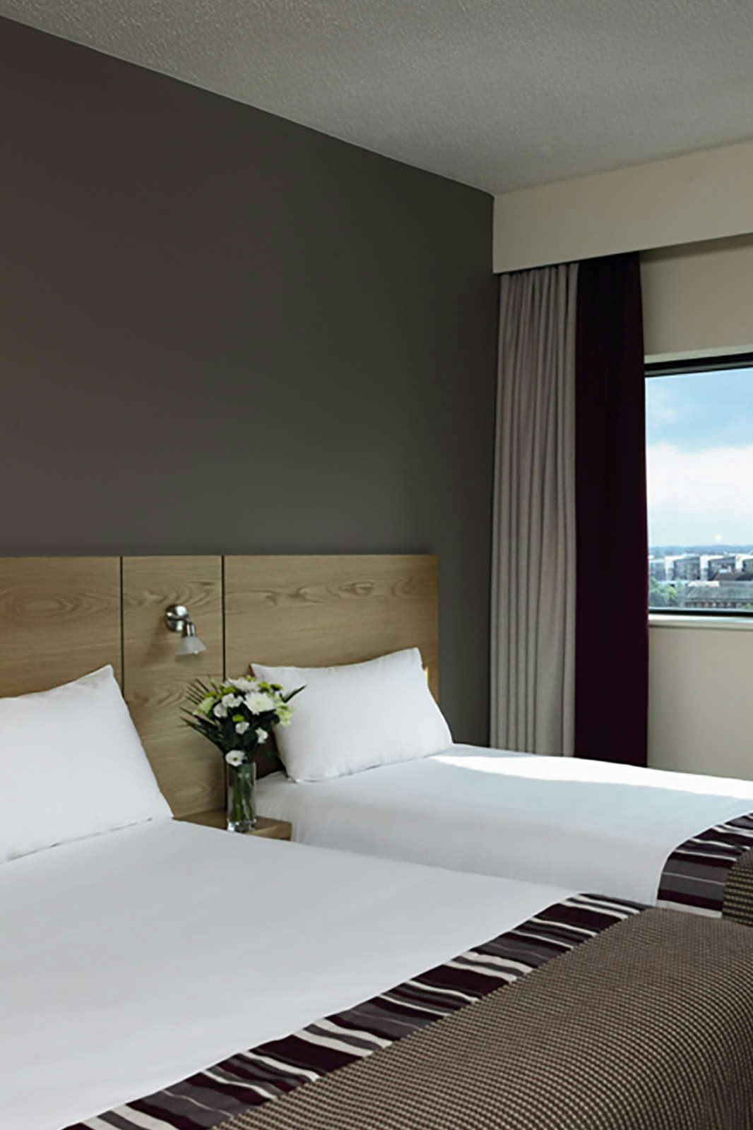 Hotel Leonardo Hotel Aberdeen photo 2