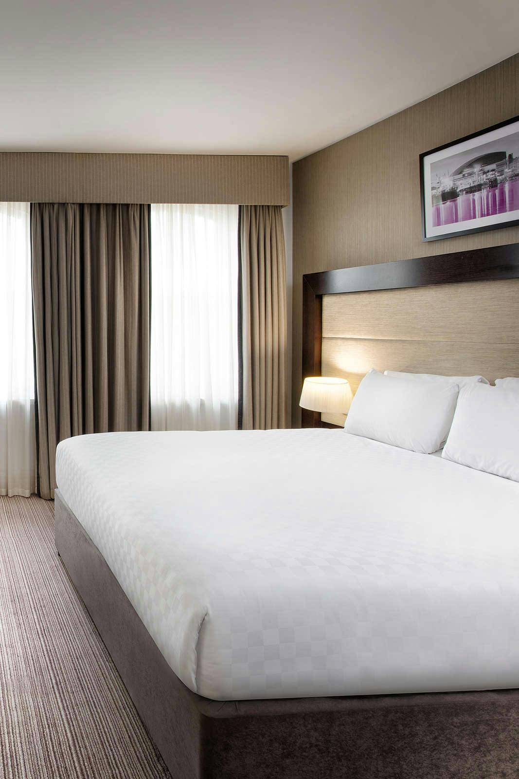 Hotel Leonardo Hotel Cardiff photo 1