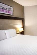 Hotel Leonardo Hotel Cardiff photo 3