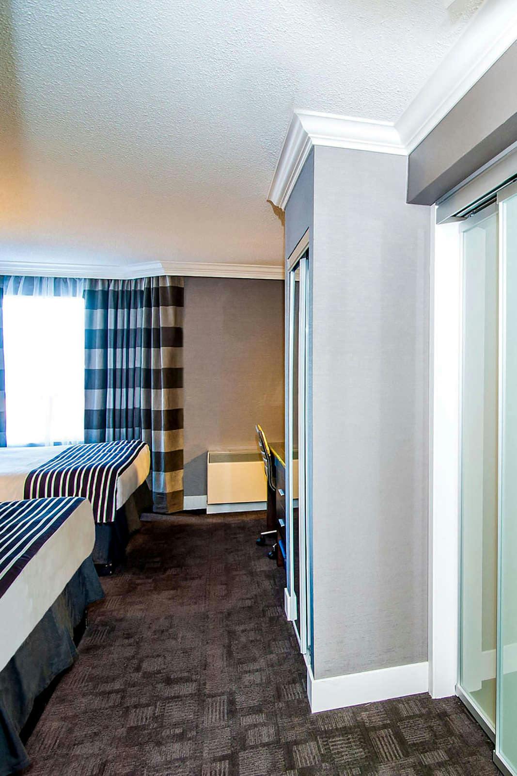 Hotel Sandman Signature Mississauga Hotel photo 5