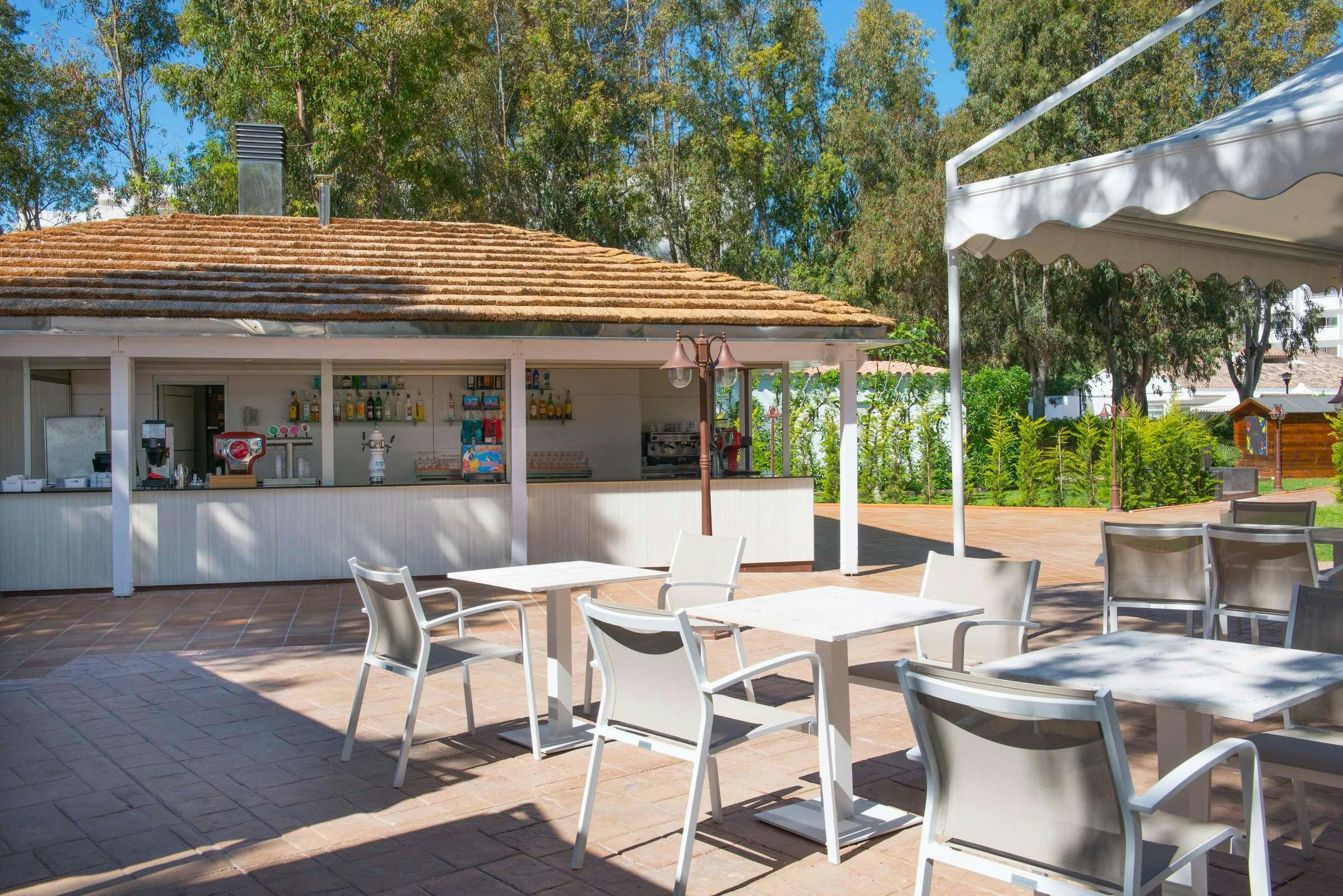 Hotel Iberostar Ciudad Blanca Alcudia Apartamentos photo 4