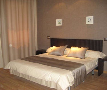 Hotel Dinastia Madrid South Suburbs Hoteltonight