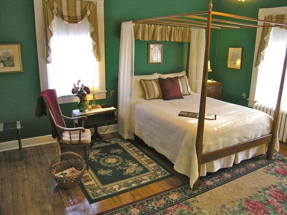 Hotel The Carriage Inn B&B photo 1