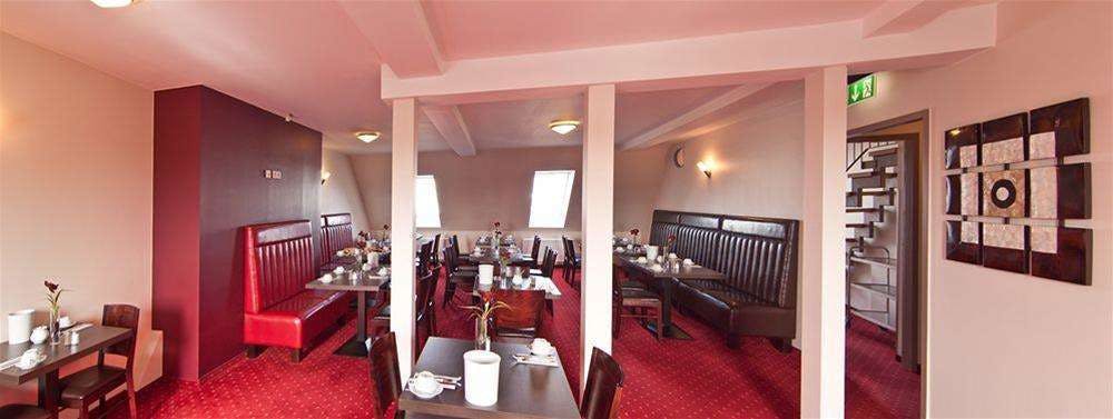 Hotel Novum Hotel Savoy Hamburg Mitte photo 5