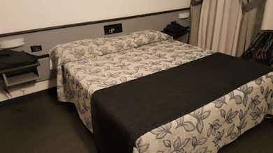 Hotel Hotel Holiday photo 2