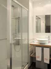 Hotel Petit Palace Santa Cruz photo 2