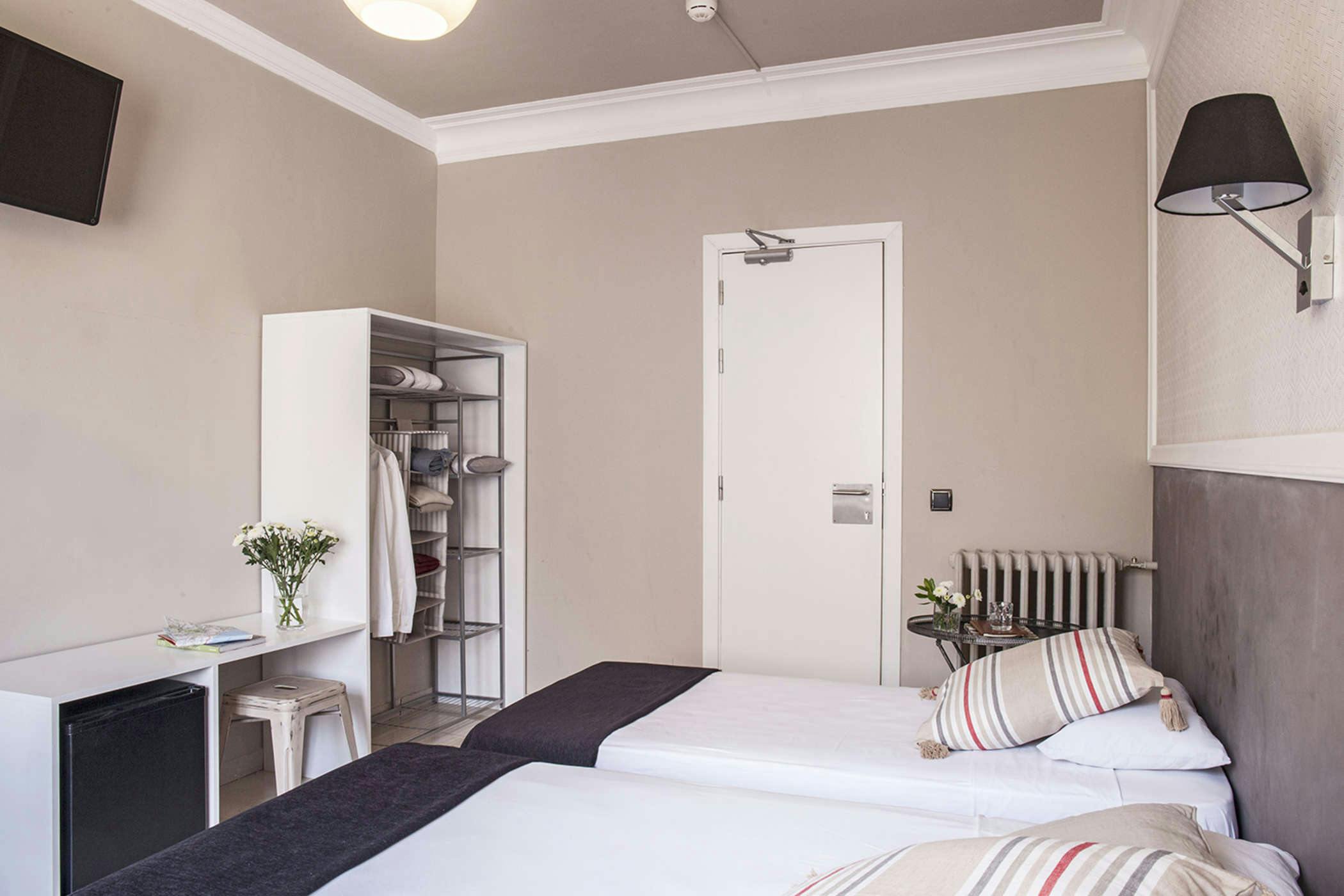 Hotel Ainb B&B Eixample-Muntaner photo 3