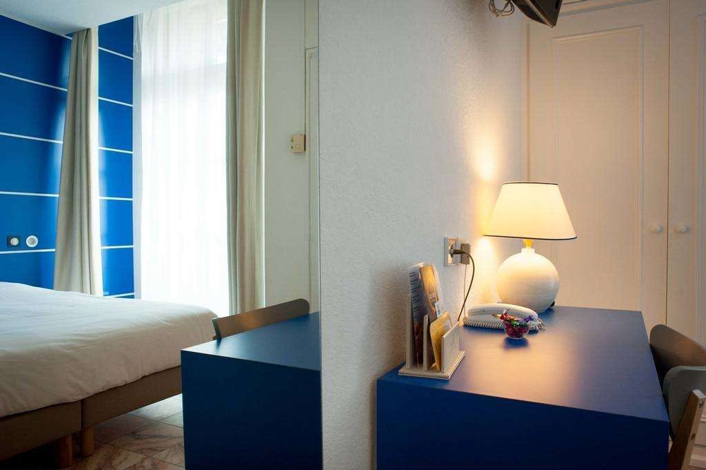 Hotel Le Dauphin, Bordeaux Arcachon HotelTonight