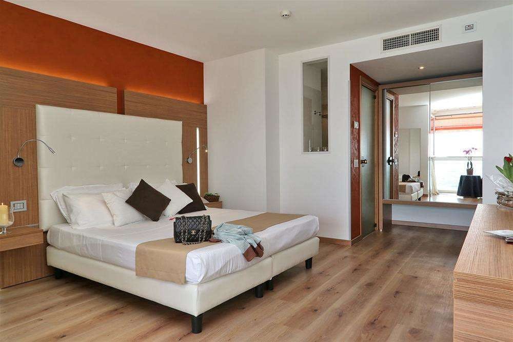 Hotel Hotel Kriss Internazionale photo 2