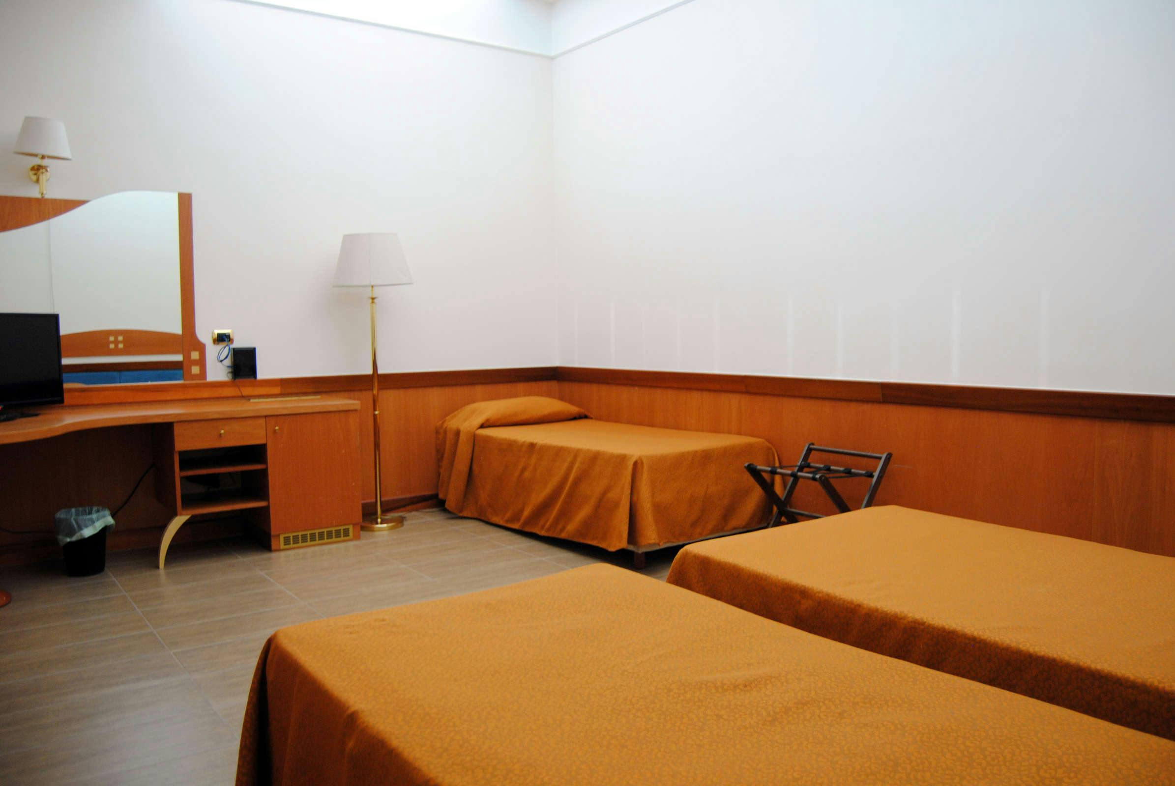 Hotel Hotel Futura Centro Congressi photo 3