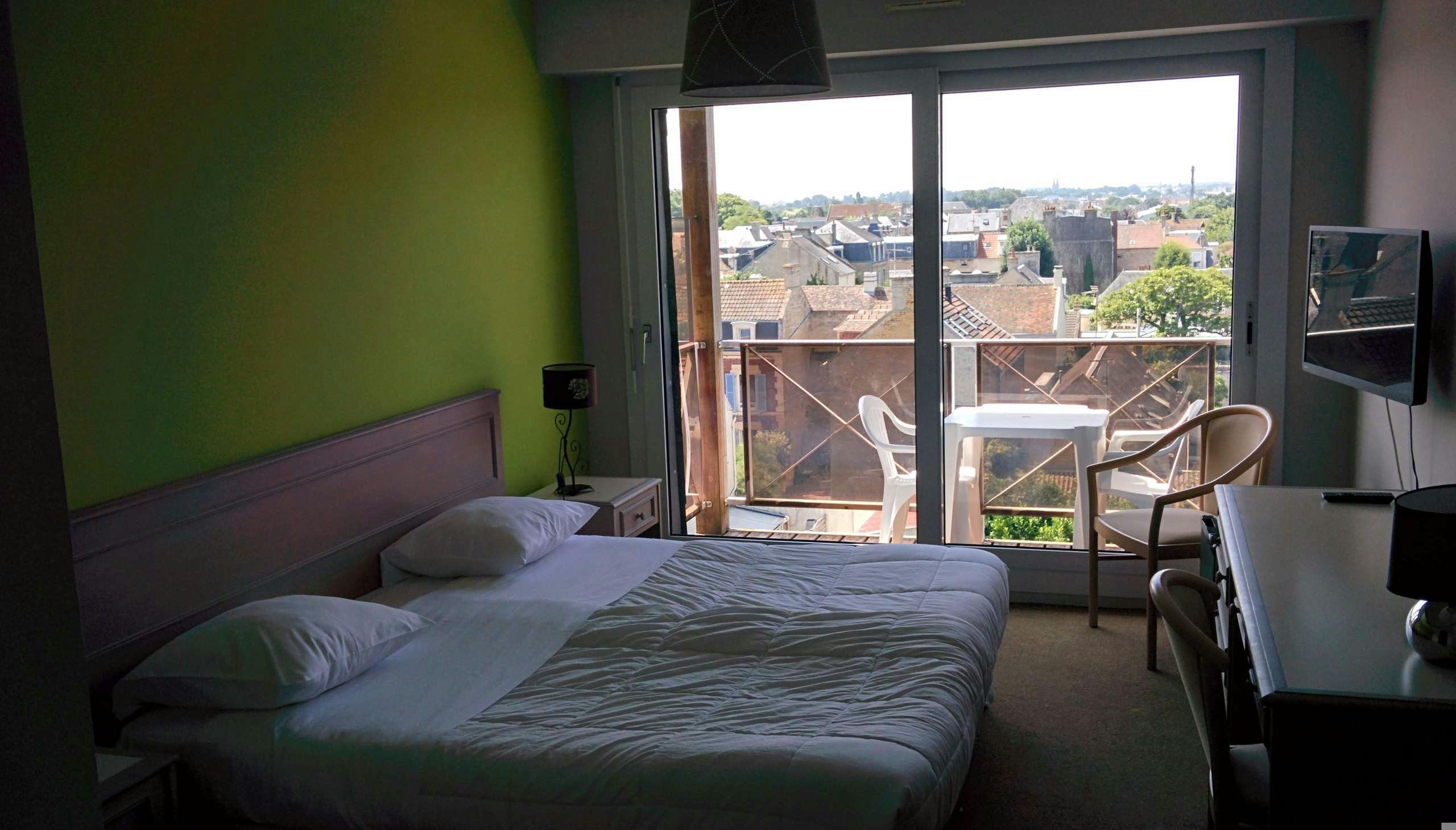 Hotel Hôtel des Thermes et du Casino photo 1