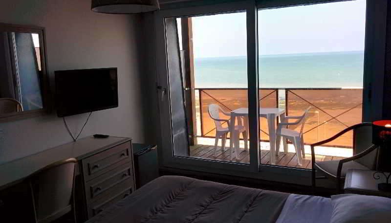 Hotel Hôtel des Thermes et du Casino photo 3