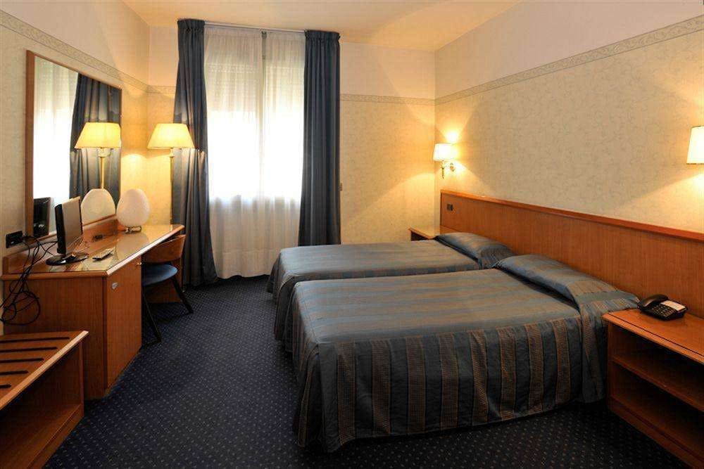 Hotel Hotel Montestella photo 2