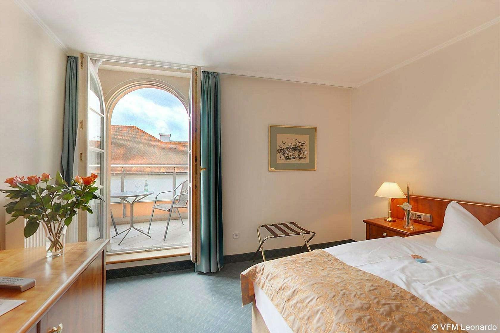 Hotel Centro Hotel Weisser Hase photo 2