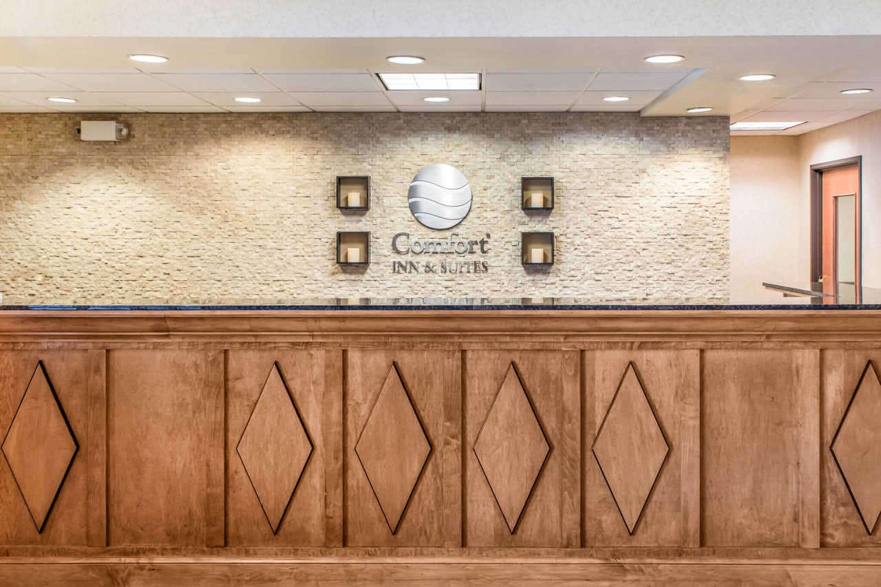 Hotel Comfort Inn & Suites Sheridan photo 5