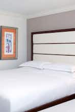 Hotel Hilton Naples photo 1