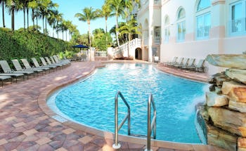 Hilton Naples