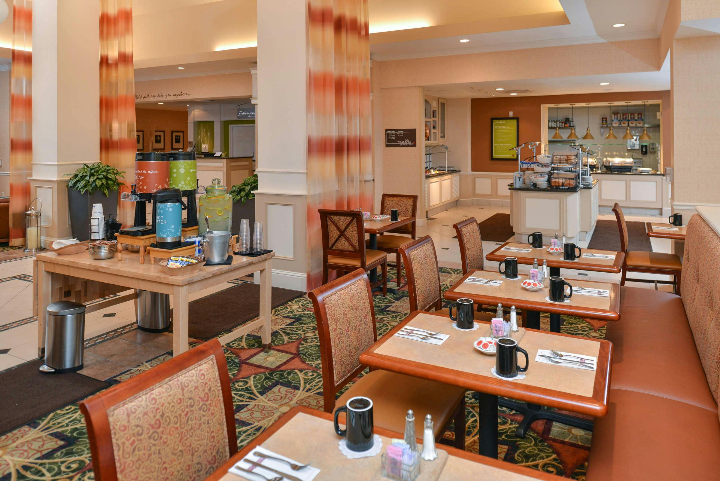 Hotel Hilton Garden Inn Reno photo 4