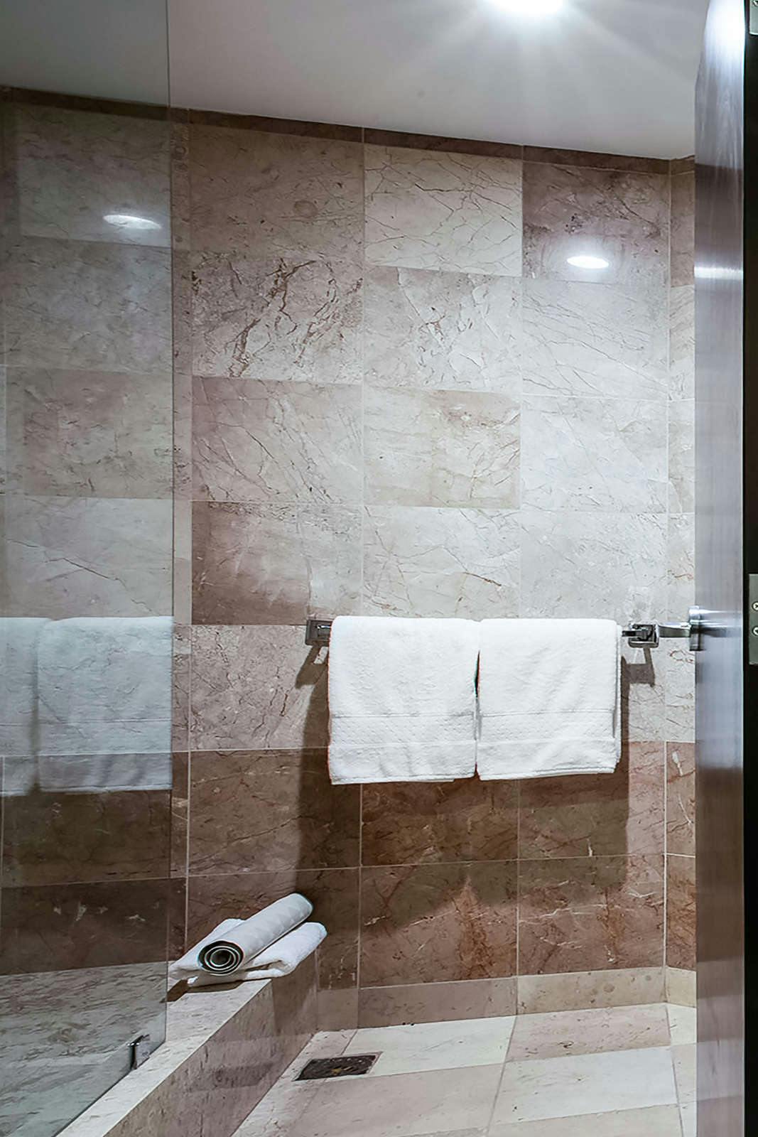 Hotel Krystal Urban Aeropuerto Cd de México photo 4