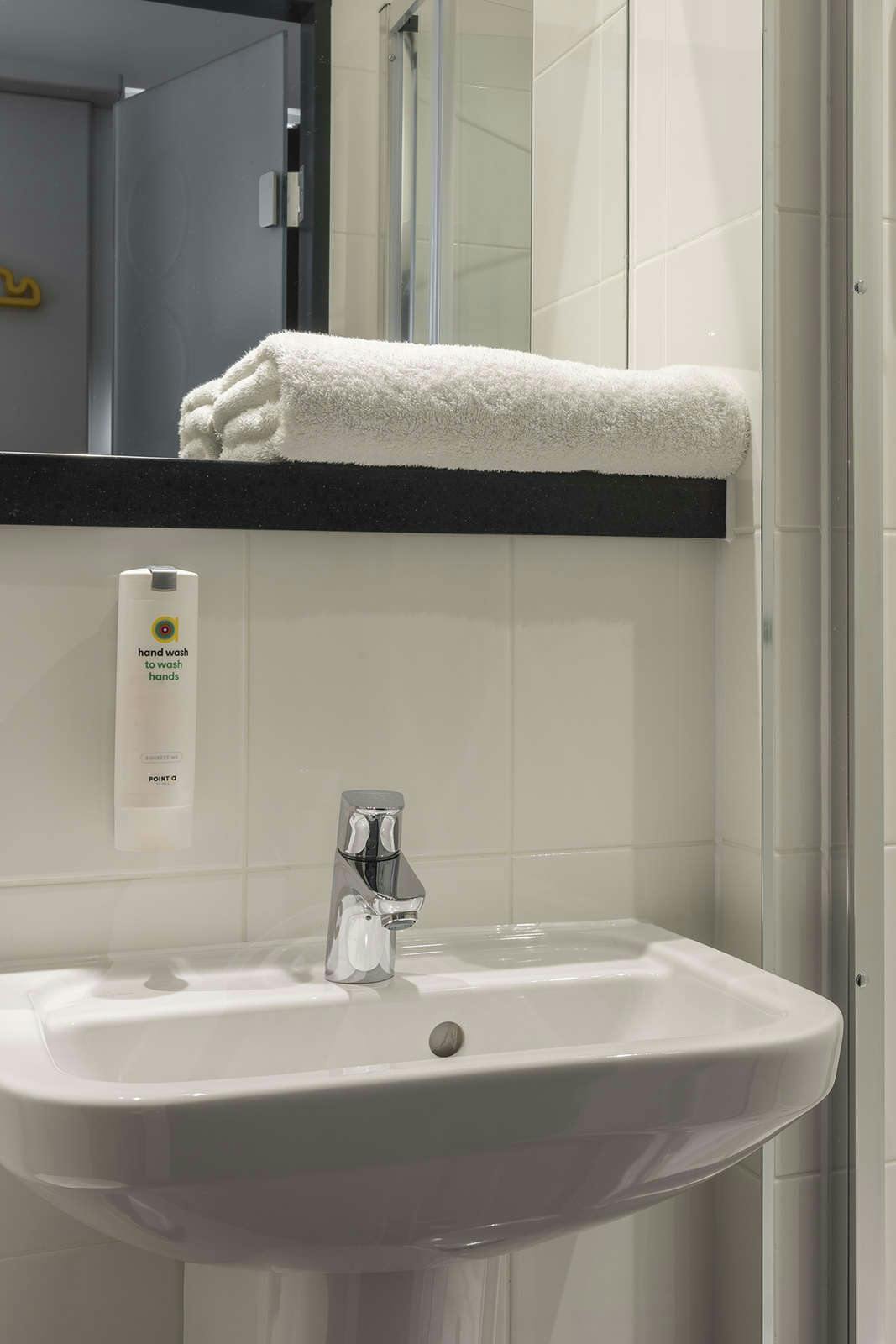 Hotel Point A Hotel Kings Cross photo 5