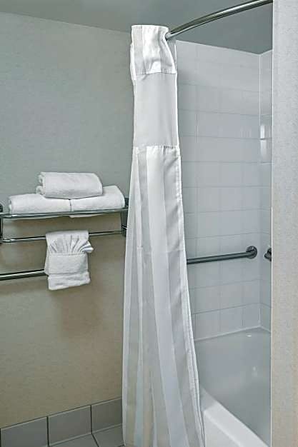 Hilton Garden Inn Chicago O Hare Airport Chicago Ord Hoteltonight