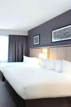 Hotel Leonardo Hotel London Watford photo 2