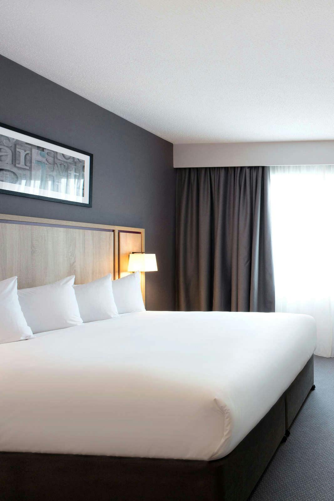 Hotel Leonardo Hotel London Watford photo 1