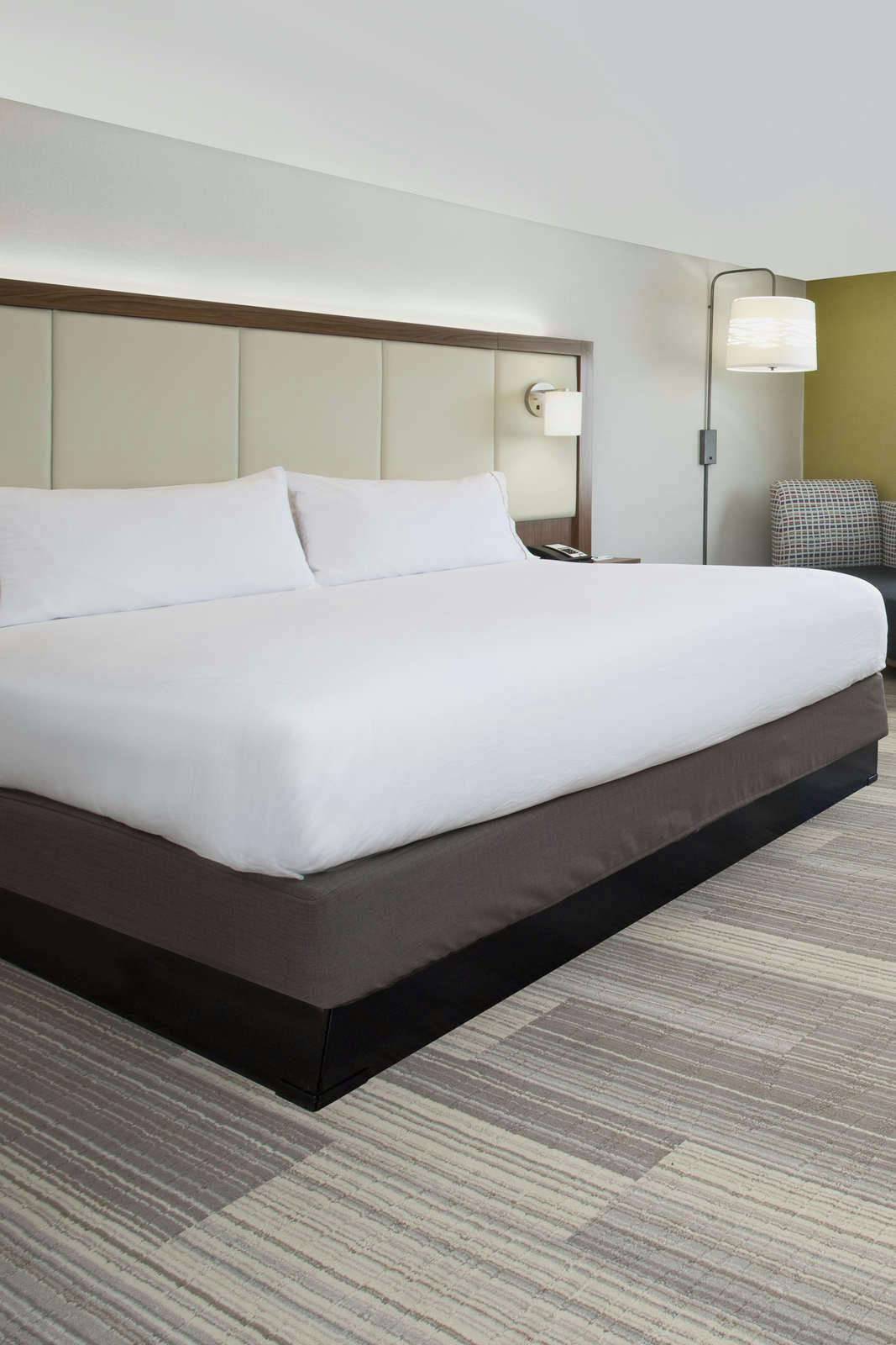 Hotel Holiday Inn Express & Suites Braselton West photo 2