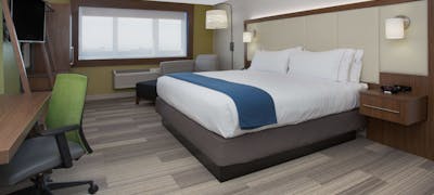 Holiday Inn Express New Orleans - St Charles, an IHG Hotel