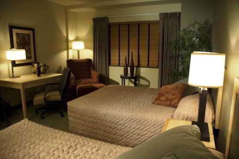 Hotel Westmark Fairbanks Hotel & Conference Center photo 3