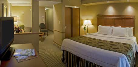 Hotel Fairfield Inn & Suites by Marriott Jacksonville Butler Blvd photo 2