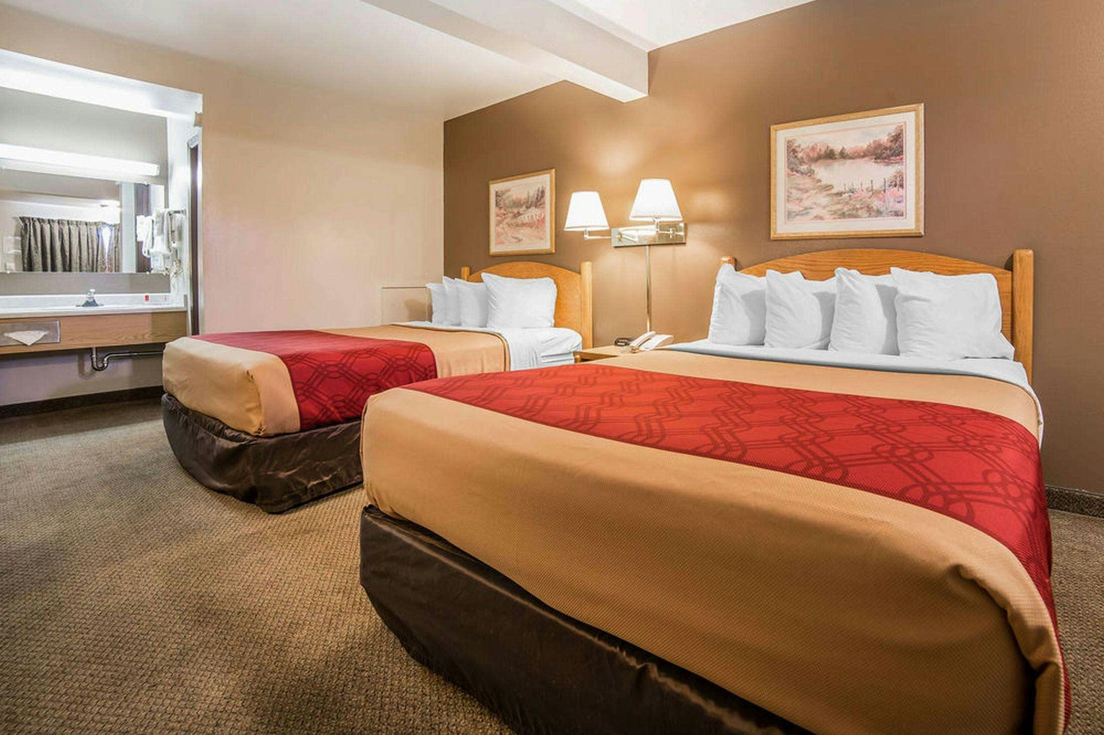 Hotel Studio 6 Rock Springs WY Flaming Gorge photo 2