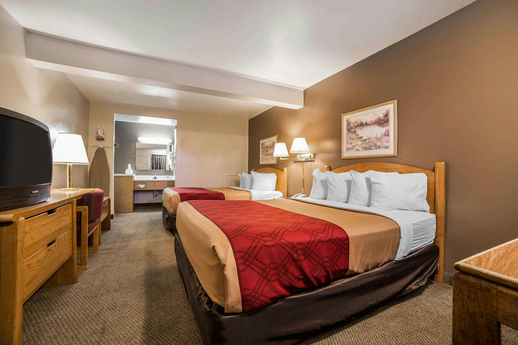 Hotel Studio 6 Rock Springs WY Flaming Gorge photo 3