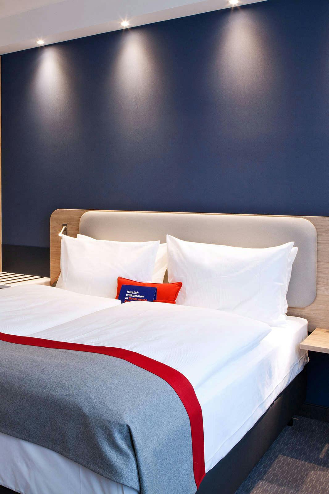 Hotel Holiday Inn Express Mülheim Ruhr photo 1