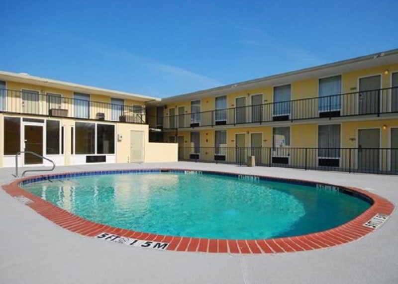 Hotel Quality Inn photo 1