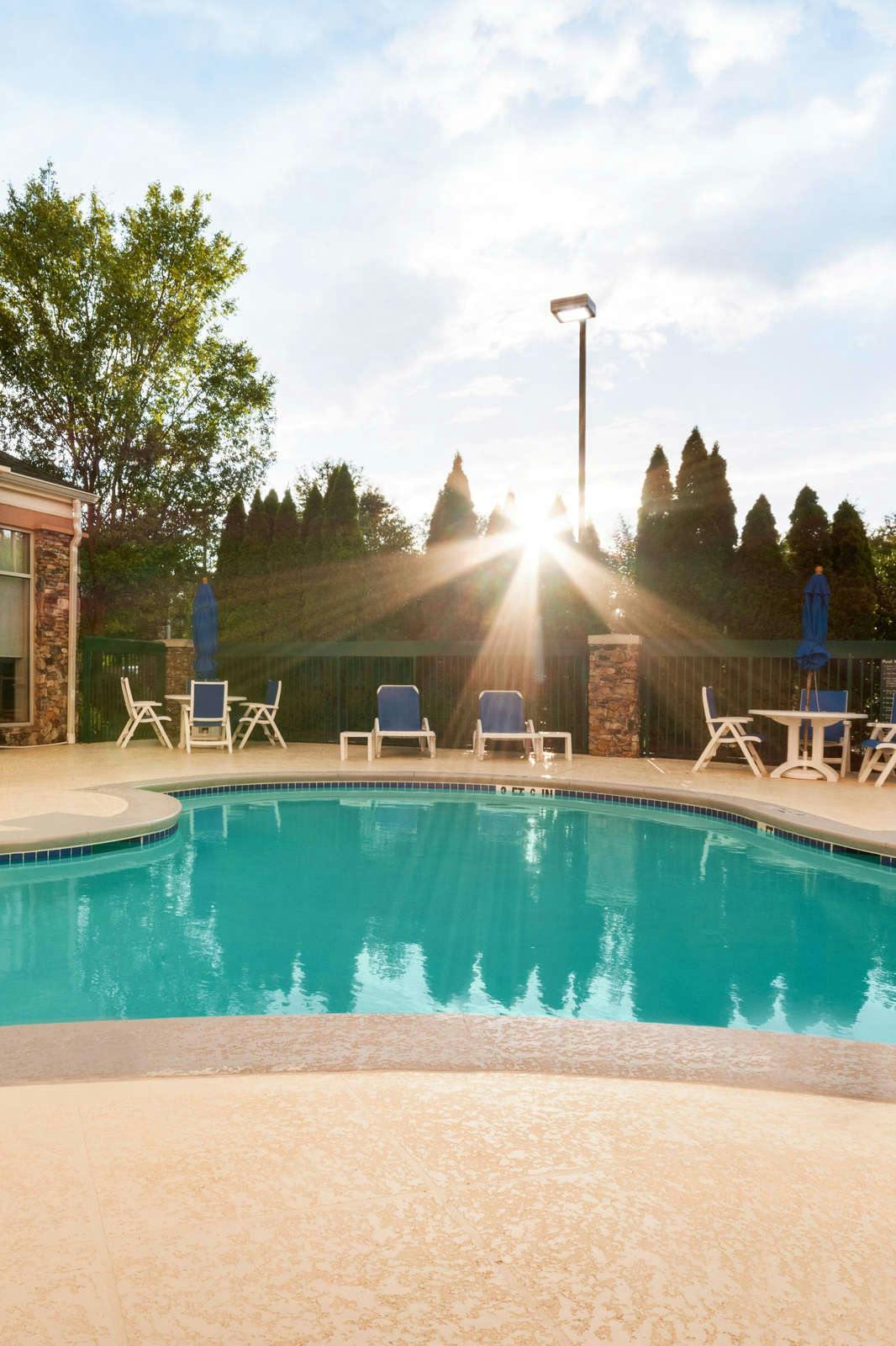 Hilton Garden Inn Atlanta Northpoint Atlanta Hoteltonight