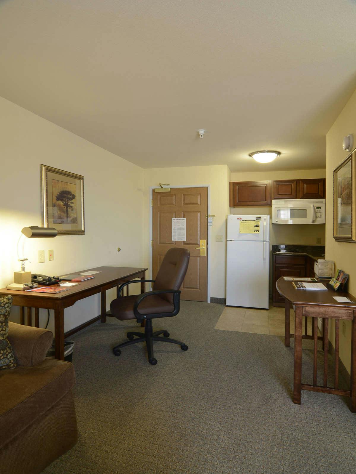 Hotel Staybridge Suites ABQ photo 5