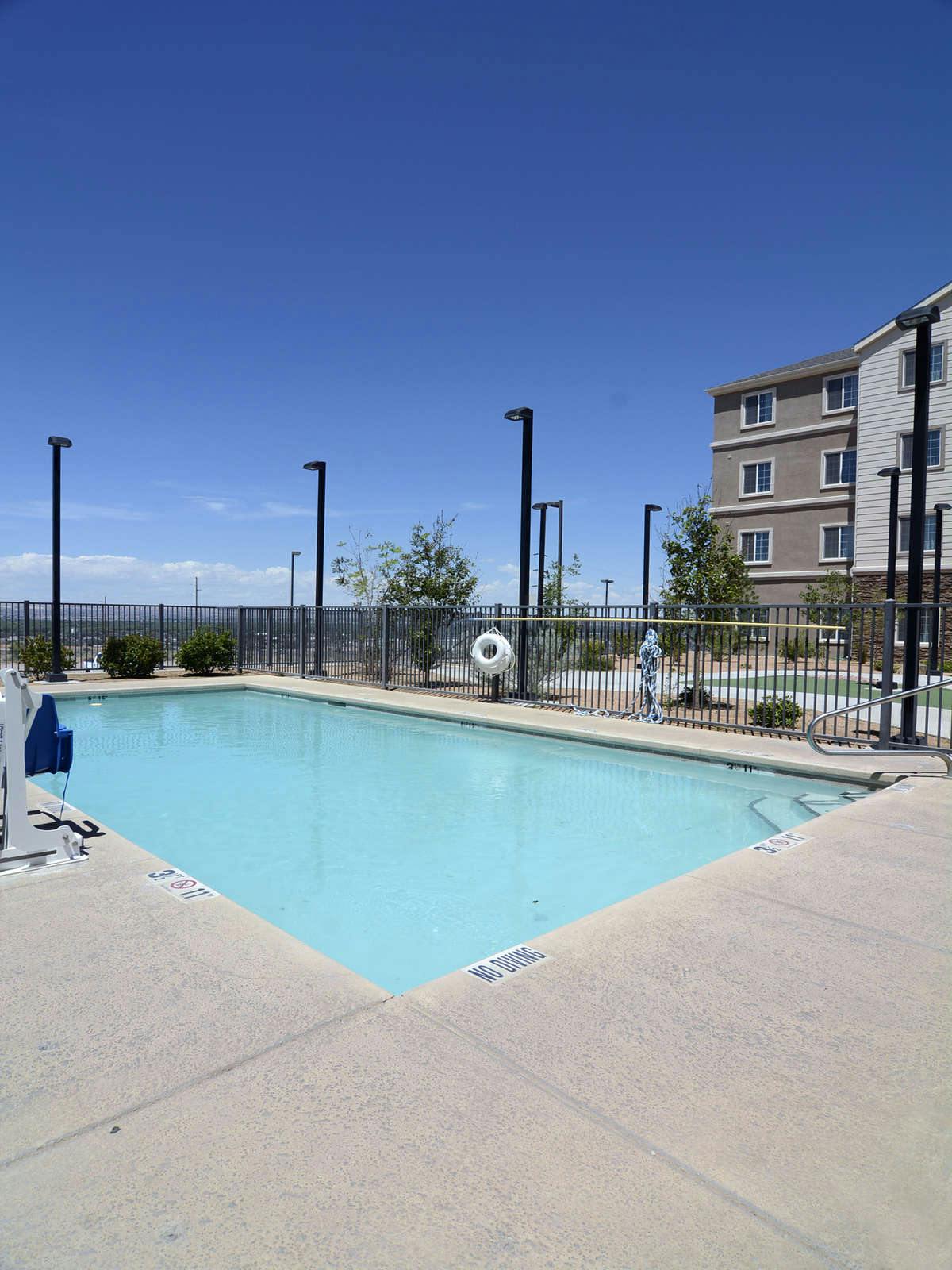 Hotel Staybridge Suites ABQ photo 3