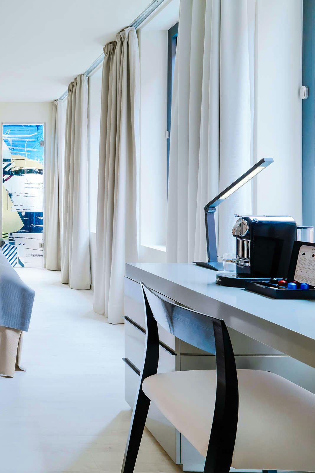 Hotel Suite - H10 Berlin Ku'Damm photo 3