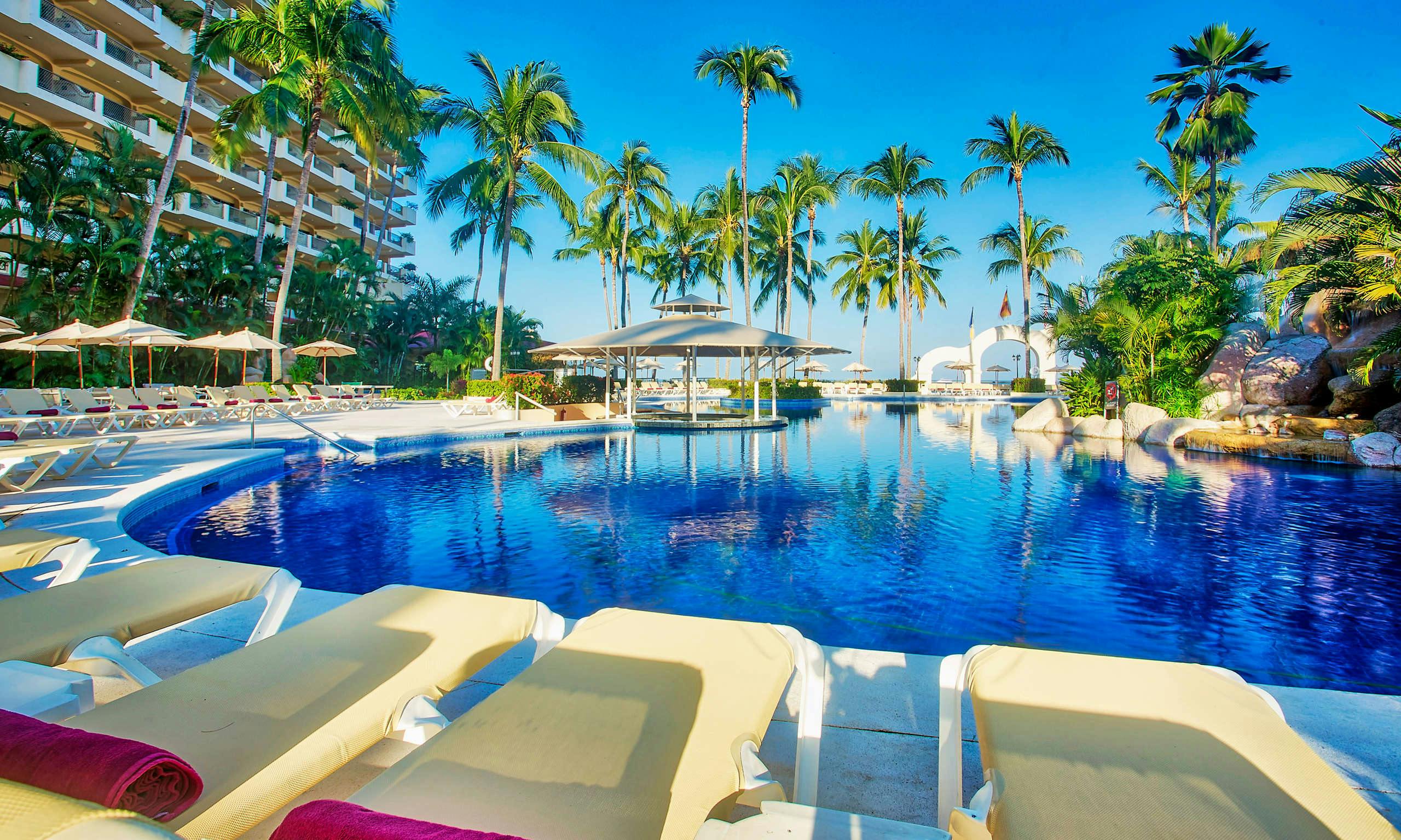 Barceló Puerto Vallarta (All-Inclusive)