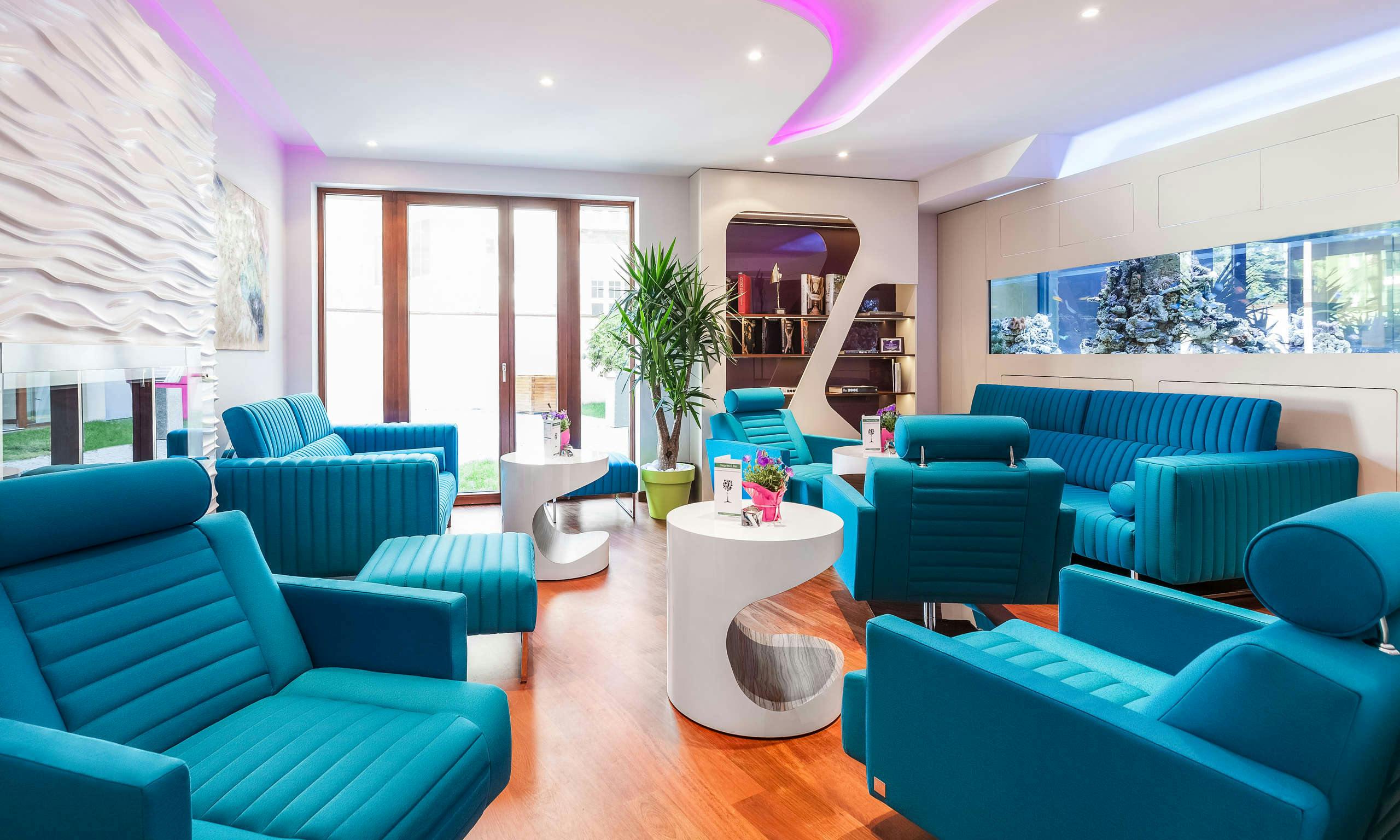 Metropolis Design Hotel