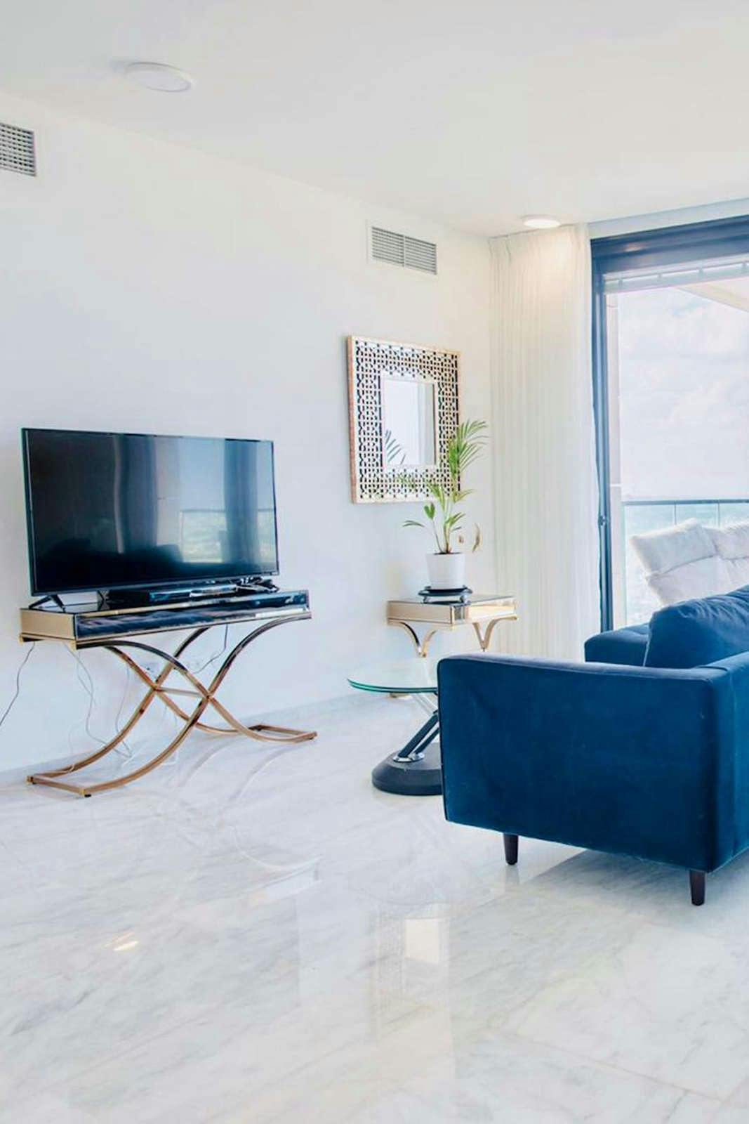 TLV LUXURY 3 BDR APTS