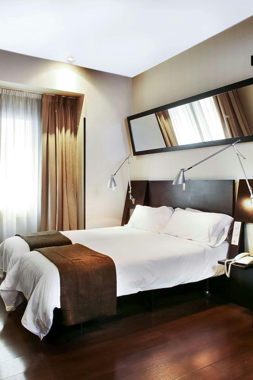 Hotel Hotel Avenida Gran Via photo 2