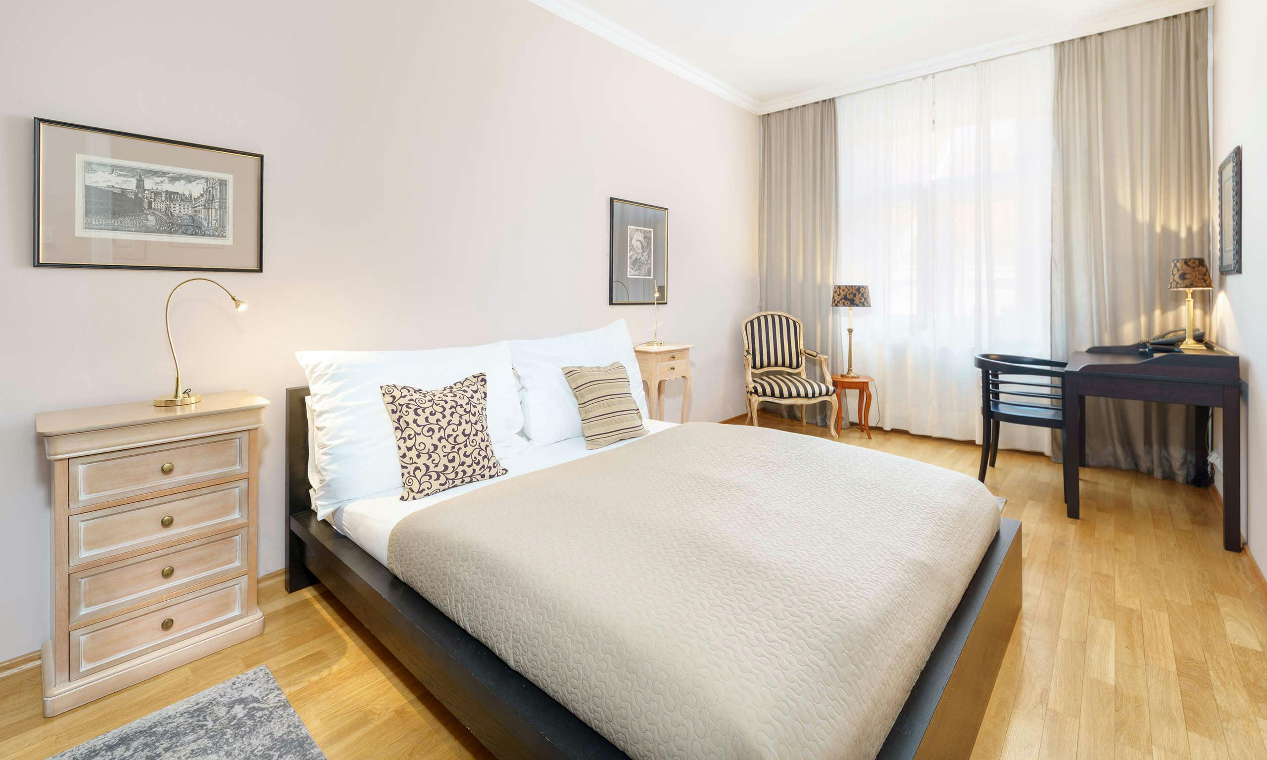 Hunger Wall Residence