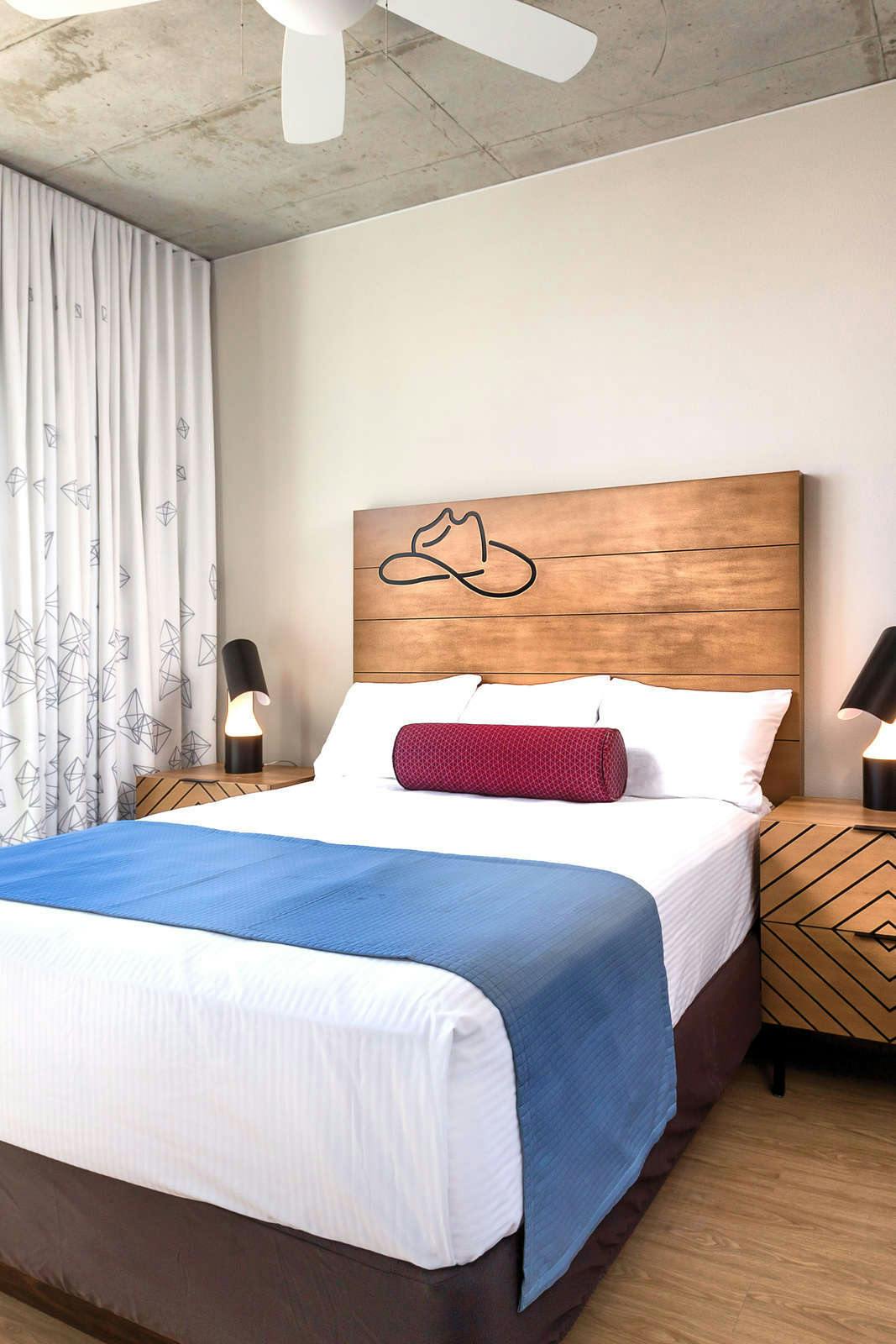 Hotel Club Wyndham Austin photo 2