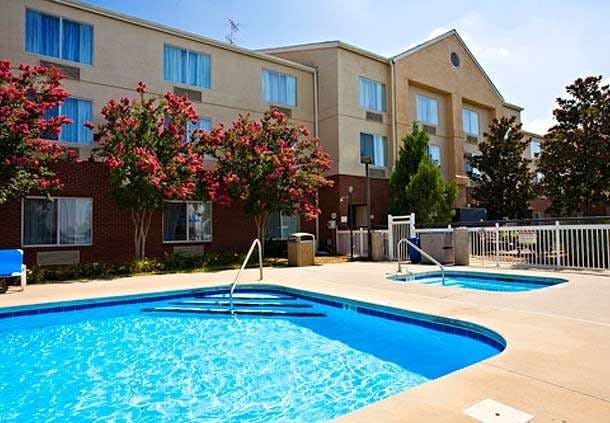 Hotel Fairfield Inn by Marriott Northlake photo 1