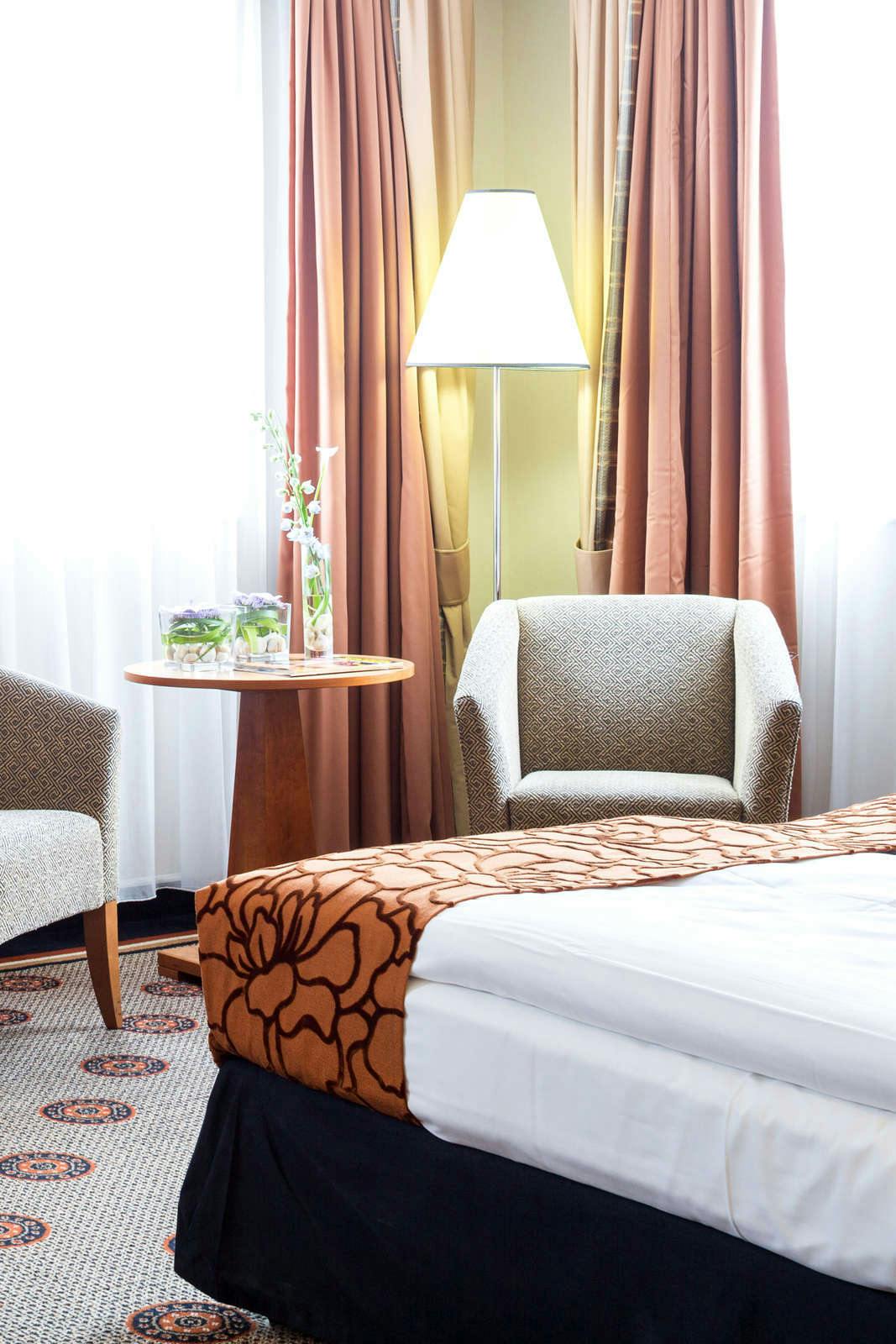 Crowne Plaza Hamburg City Alster Hamburg Hoteltonight